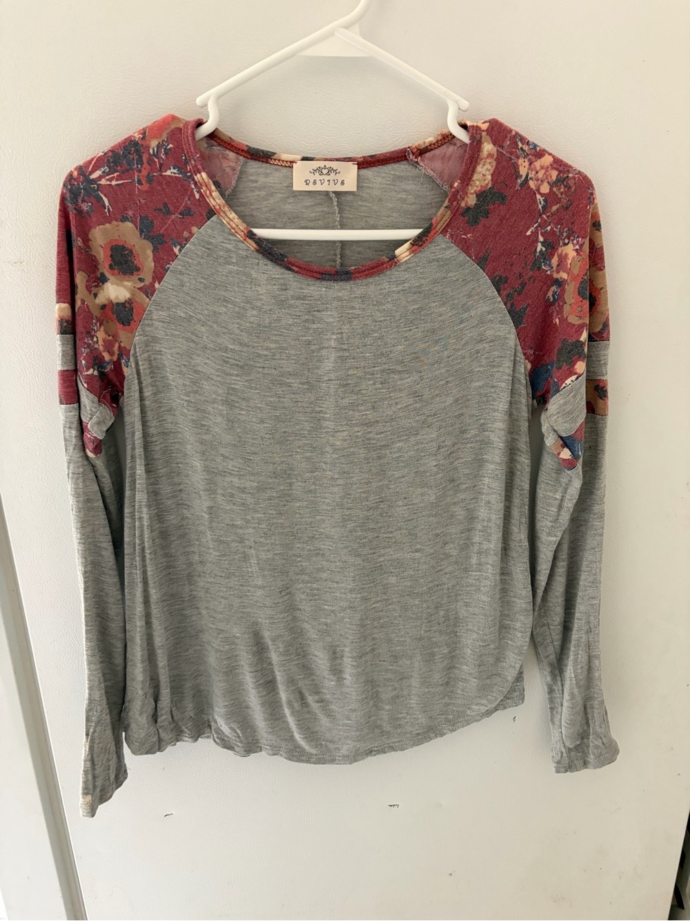 Gray Raglan Long-Sleeve Top with Floral Red Accents